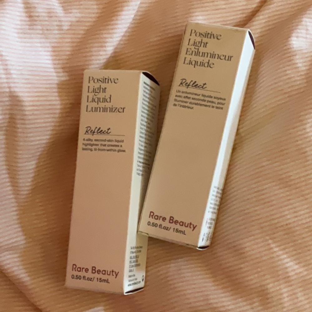 Rare Beauty Positive Light Liquid Luminizer - Reflect